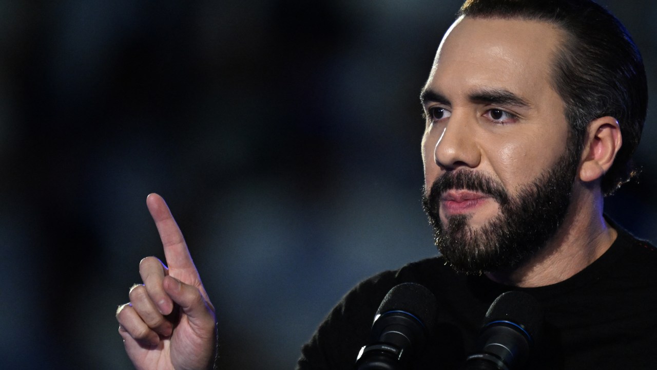 Bukele refuta alegações de tortura a imigrante em prisão de El Salvador Presidente de El Salvador, Nayib Bukele. 15/03/2025 (Foto: Marvin RECINOS/AFP)