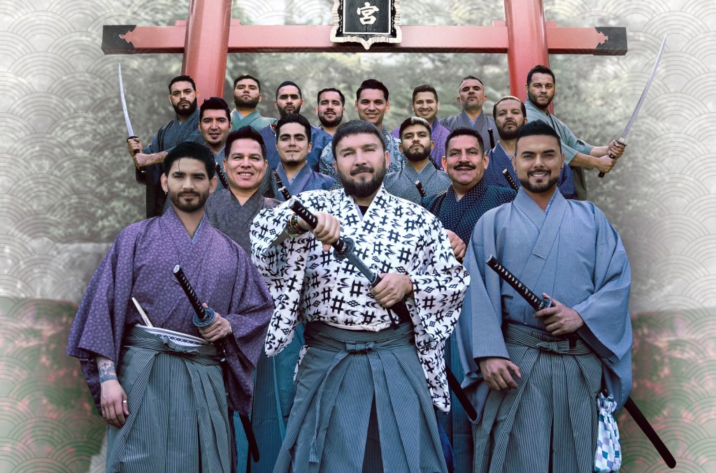 A Banda El Recodo de Cruz Lizárraga alcançou o primeiro lugar na parada Regional Mexican Airplay da Billboard com a sua música "No Me Aprovechaste." (Foto: Reprodução)