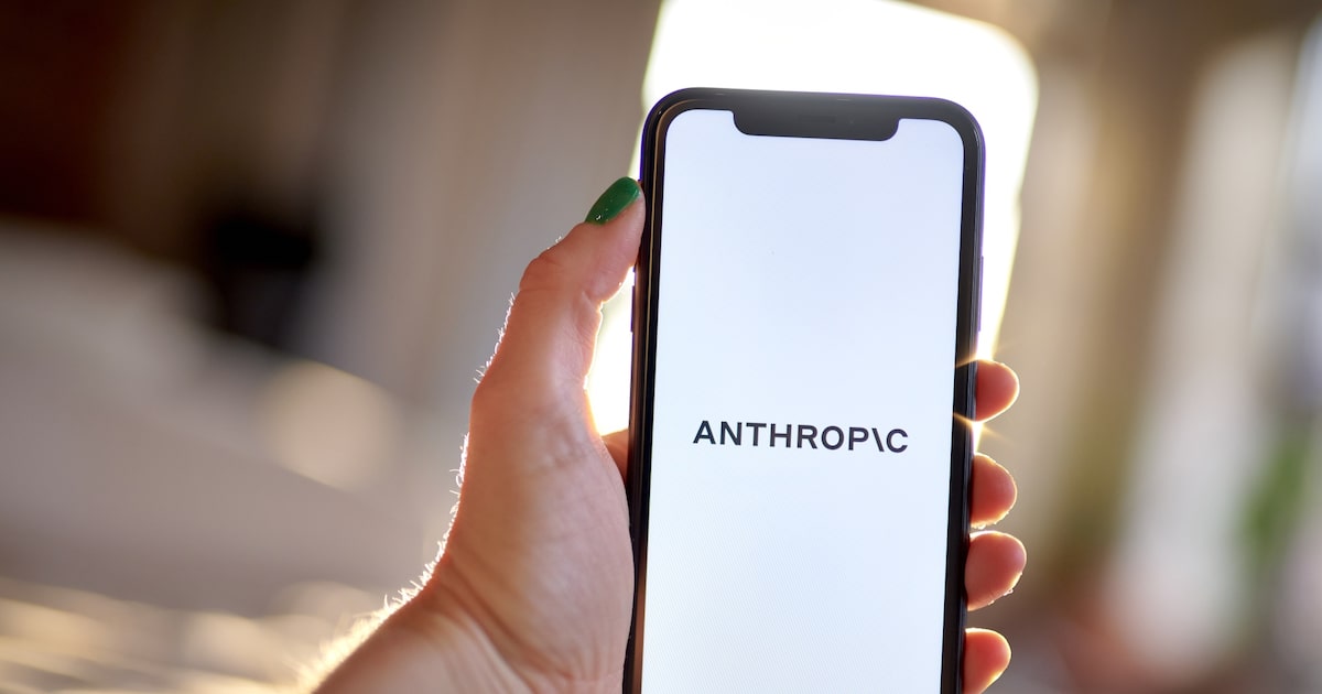 O novo modelo também é melhor para lidar com problemas complexos de várias etapas, disse a empresa, posicionando-o como um agente de IA mais eficaz (Foto: Reprodução)