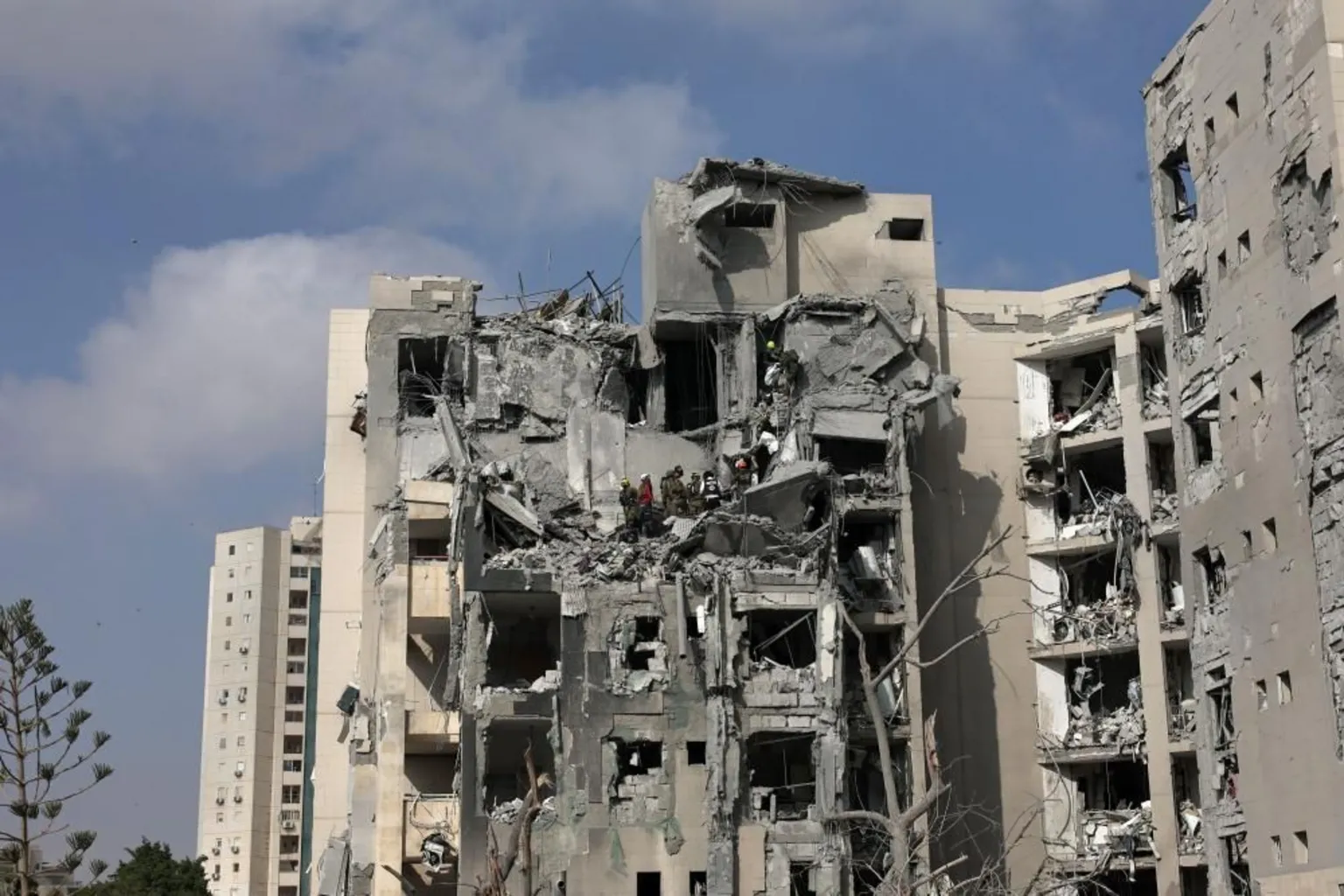 Cidade israelense se recupera após ataque mortal que deixou a população em choque Foto: EPA
