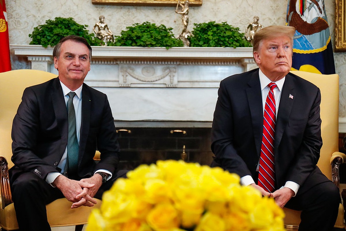 Planalto lança slogan para combater Trump e Bolsonaro nas redes sociais Jair Bolsonaro e Donald Trump, durante encontro na Casa Branca em 2019 (Foto: Alan Santos/Presidência/19-03-2019)