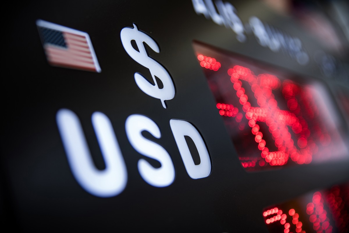 Bolsas se recuperam com acordo tarifário entre Trump e União Europeia Cotação do dólar (Foto: Bloomberg)