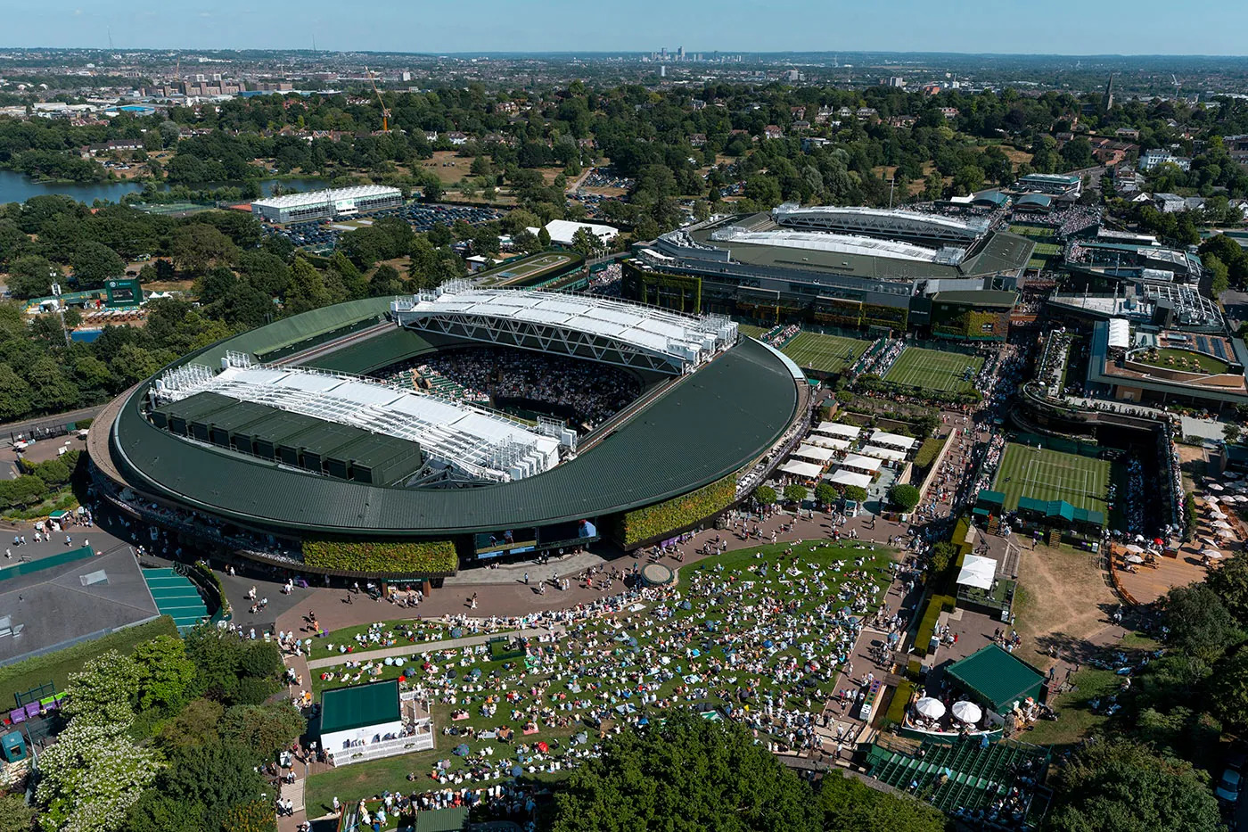 Wimbledon é o torneio mais prestigiado do tênis para britânicos e brasileiros Foto: Reprodução