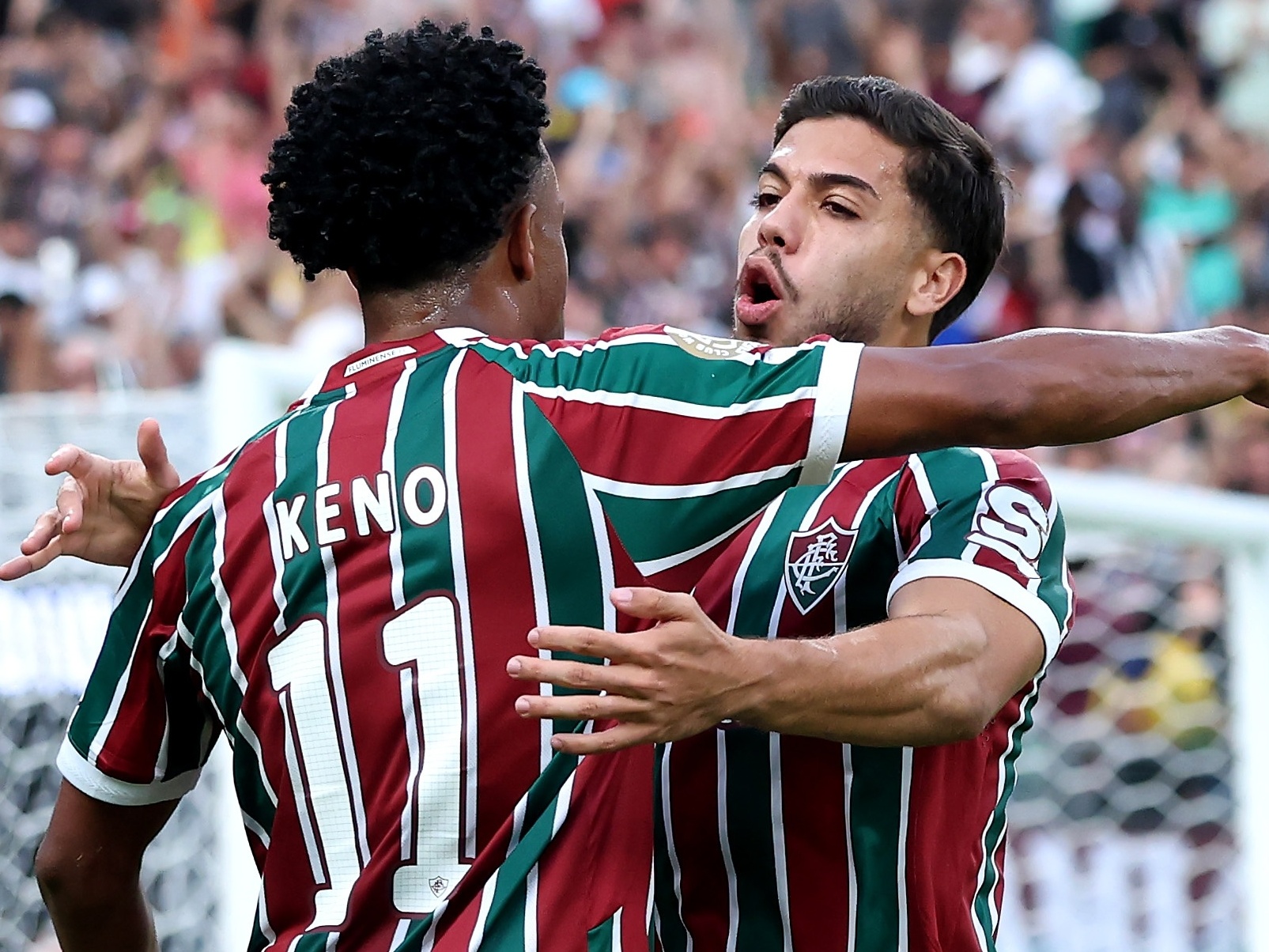 Fluminense supera Ulsan com reservas e avança rumo às oitavas da competição Keno e Nonato celebram gol do Fluminense sobre o Ulsan em partida do Mundial (Foto: Elsa - FIFA/FIFA via Getty Images)