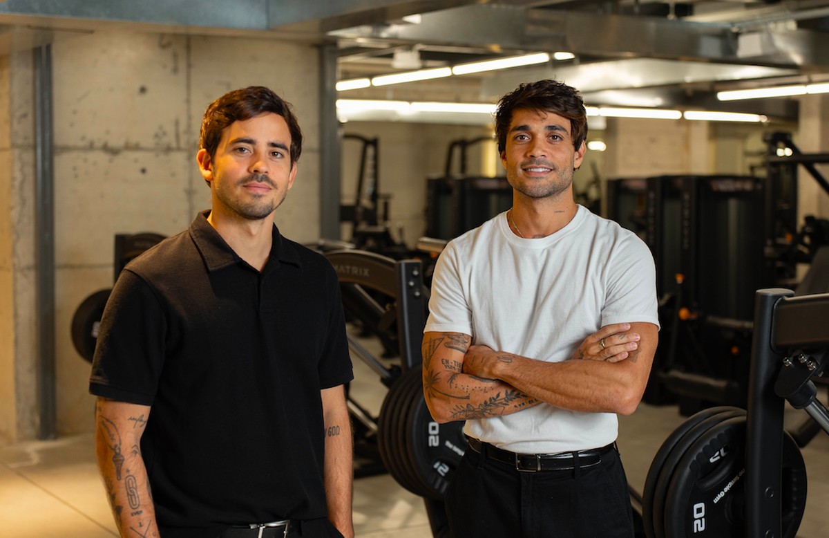 The Simple Gym expande operações para shopping de luxo após novo investimento Gustavo e Gabriel Oliveira, irmãos que fundaram a The Simple Gym (Foto: Divulgação)