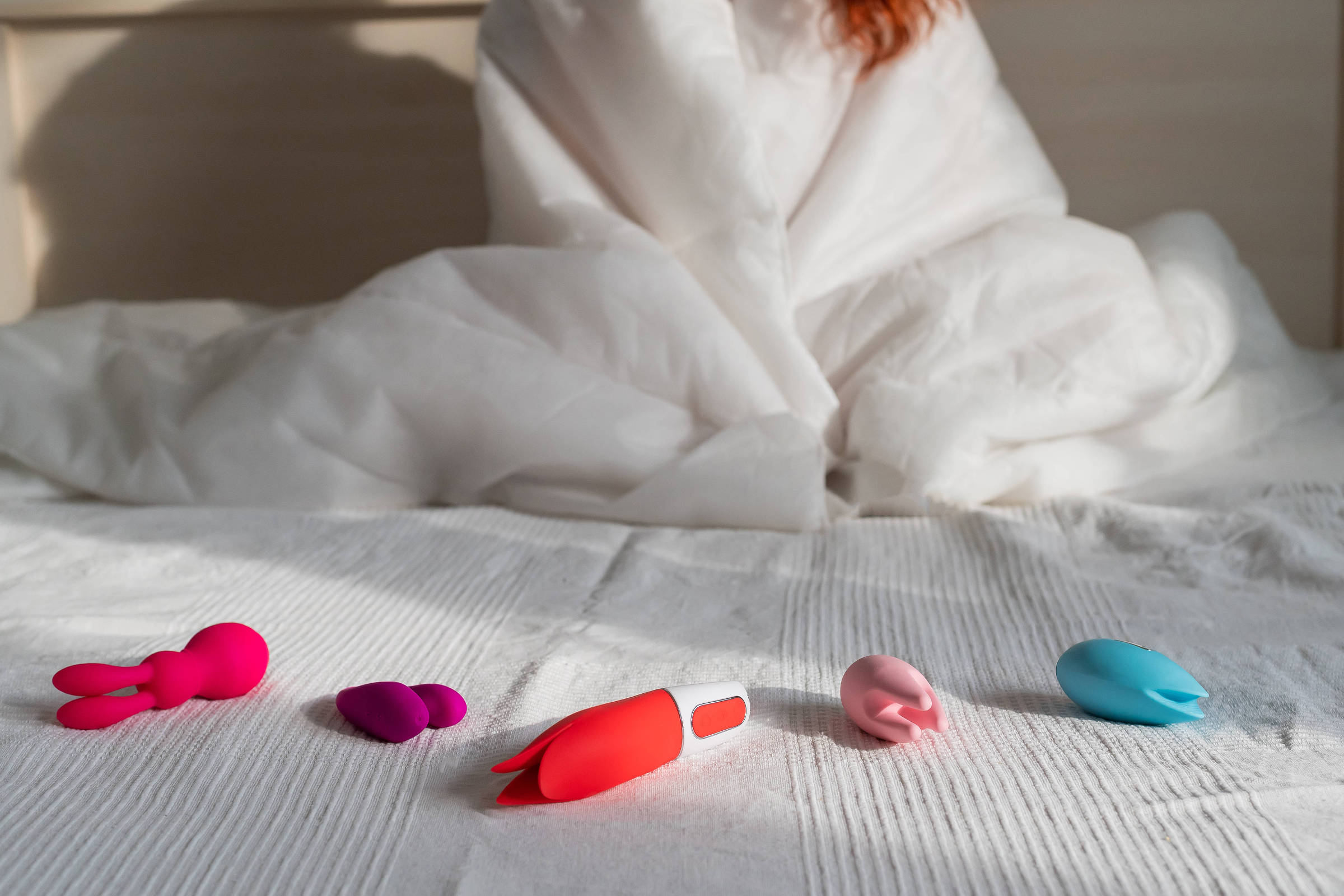 Menopausa pode intensificar orgasmos, afirmam especialistas em sexualidade Brinquedos eróticos usados para masturbação (Foto: Reshetnikov Mikhail/Stock Adobe)