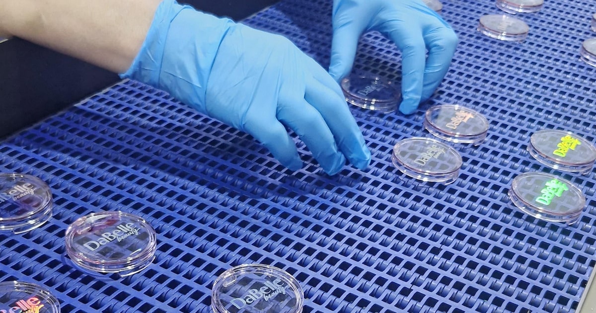 Duty investe no setor de maquiagem e projeta faturamento de R$ 420 milhões em 2023 Fábrica de cosméticos DaBelle, marca da Duty Cosméticos (Foto: Divulgação/Duty Cosméticos)