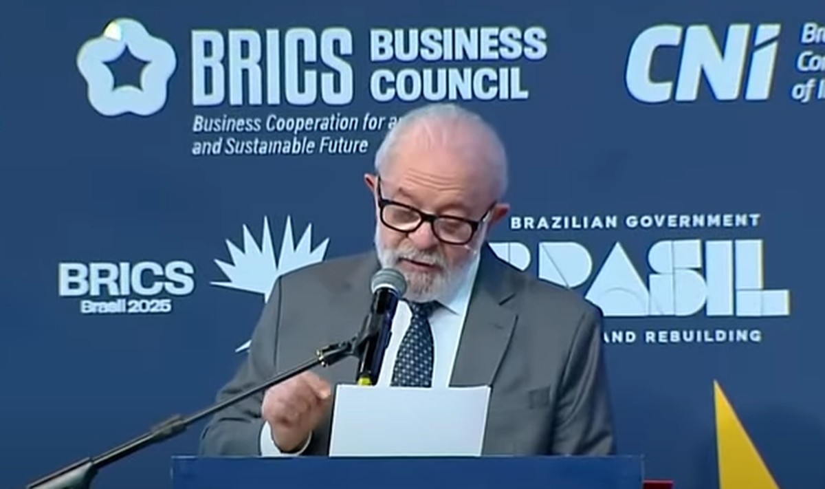 Lula defende comércio multilateral entre emergentes para combater protecionismo Lula no fórum empresarial do Brics (Foto: Reprodução)