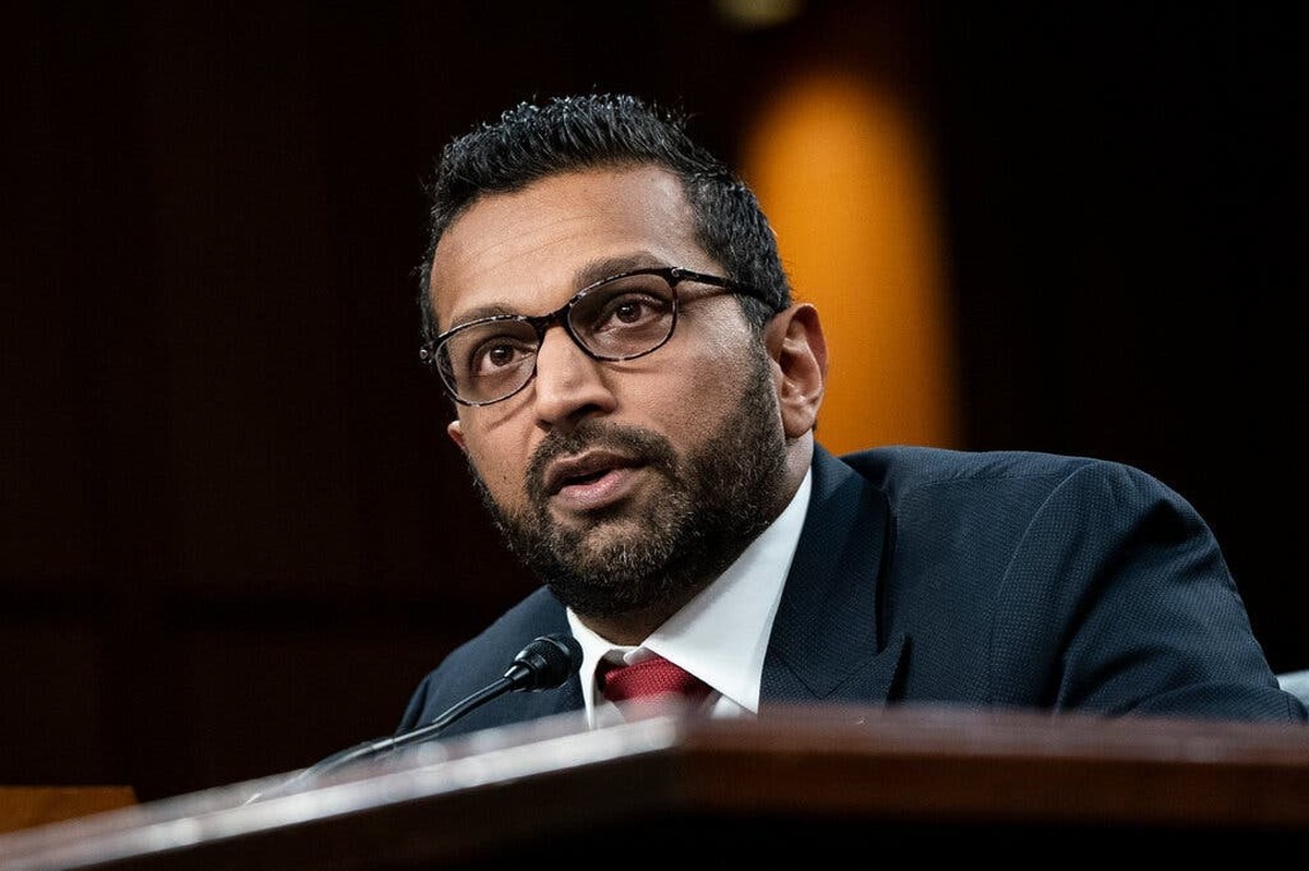 FBI aplica testes de lealdade em funcionários com perguntas sobre diretor Durante sua audiência de confirmação, Kash Patel testemunhou que 'não estava ciente' de quaisquer planos para demitir funcionários do FBI associados a investigações sobre o presidente Trump (Foto: Haiyun Jiang / New York Times)