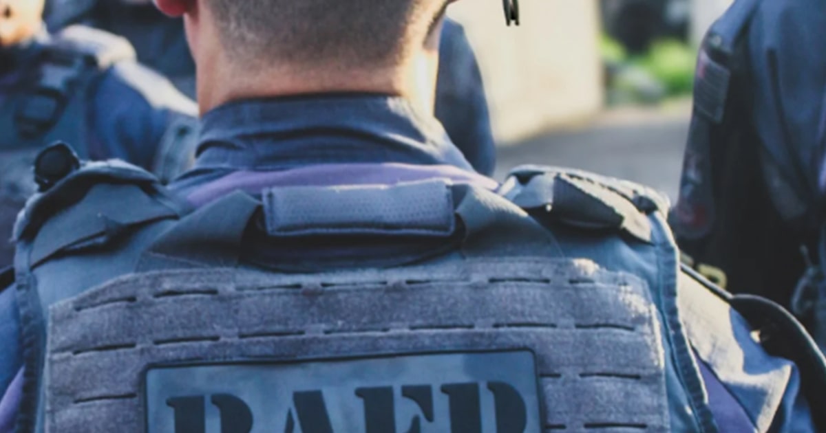 O foragido foi preso por policiais militares do 2º Baep, o Batalhão de Ações Especiais de Polícia. (Foto: Reprodução via instagram/@baep_pmesp)