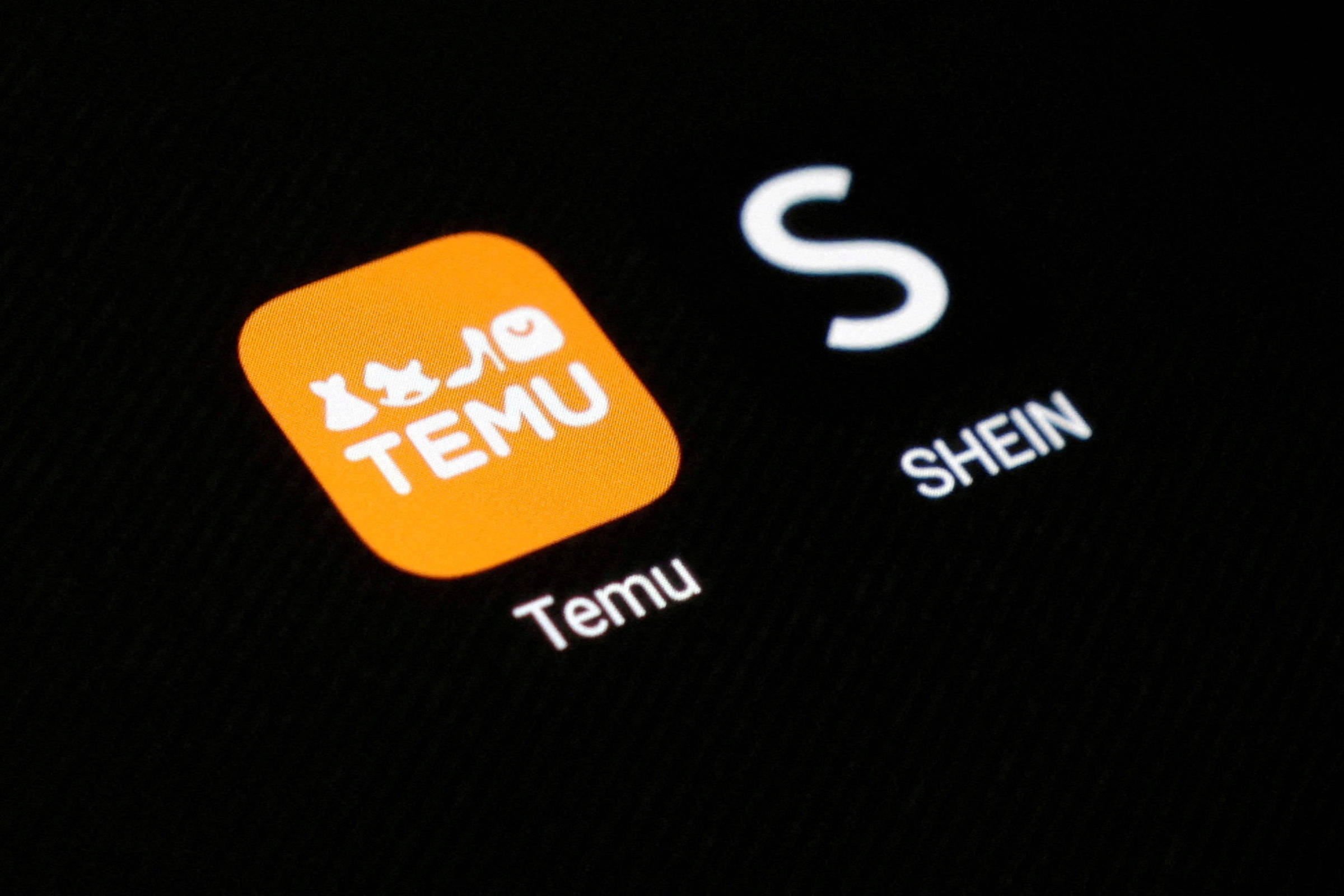 Compras de Shein e Temu caem drasticamente nos EUA após tarifas de Trump à China Número de usuários ativos de Temu e Shein despenca nos EUA (Foto: Dado Ruvic/Reuters)