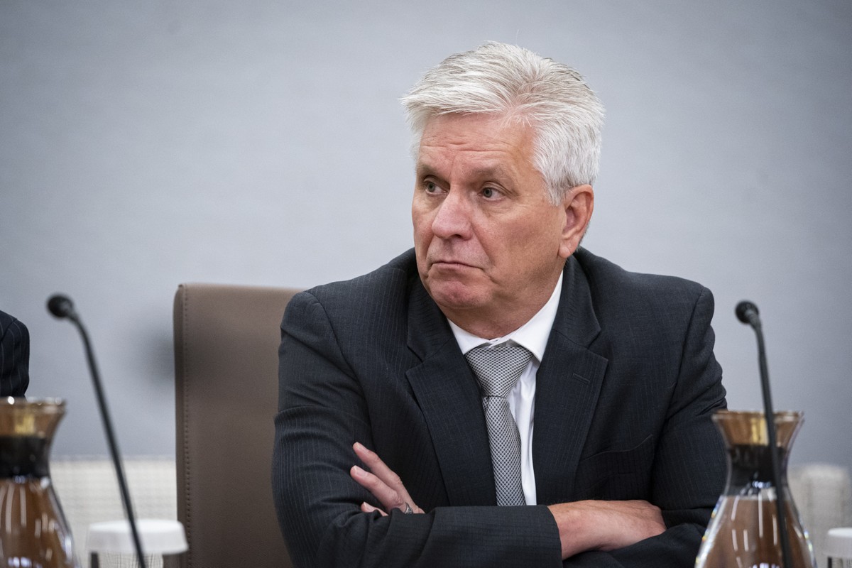 Diretor do FED, Christopher Waller, se torna o favorito de Trump para ocupar o cargo de Powell (Foto: Al Drago/Bloomberg)