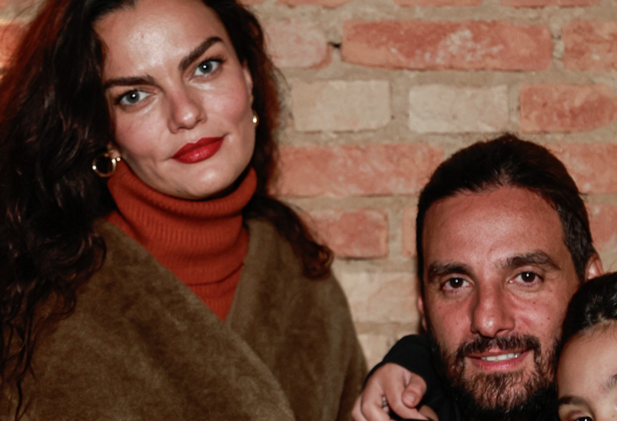 Ex de Bela Gil e Barbara Fialho iniciam namoro, confirma assessoria Ex-marido de Bela Gil e Barbara Fialho estão namorando, confirma assessoria (Foto: Van Campos/AgNews)