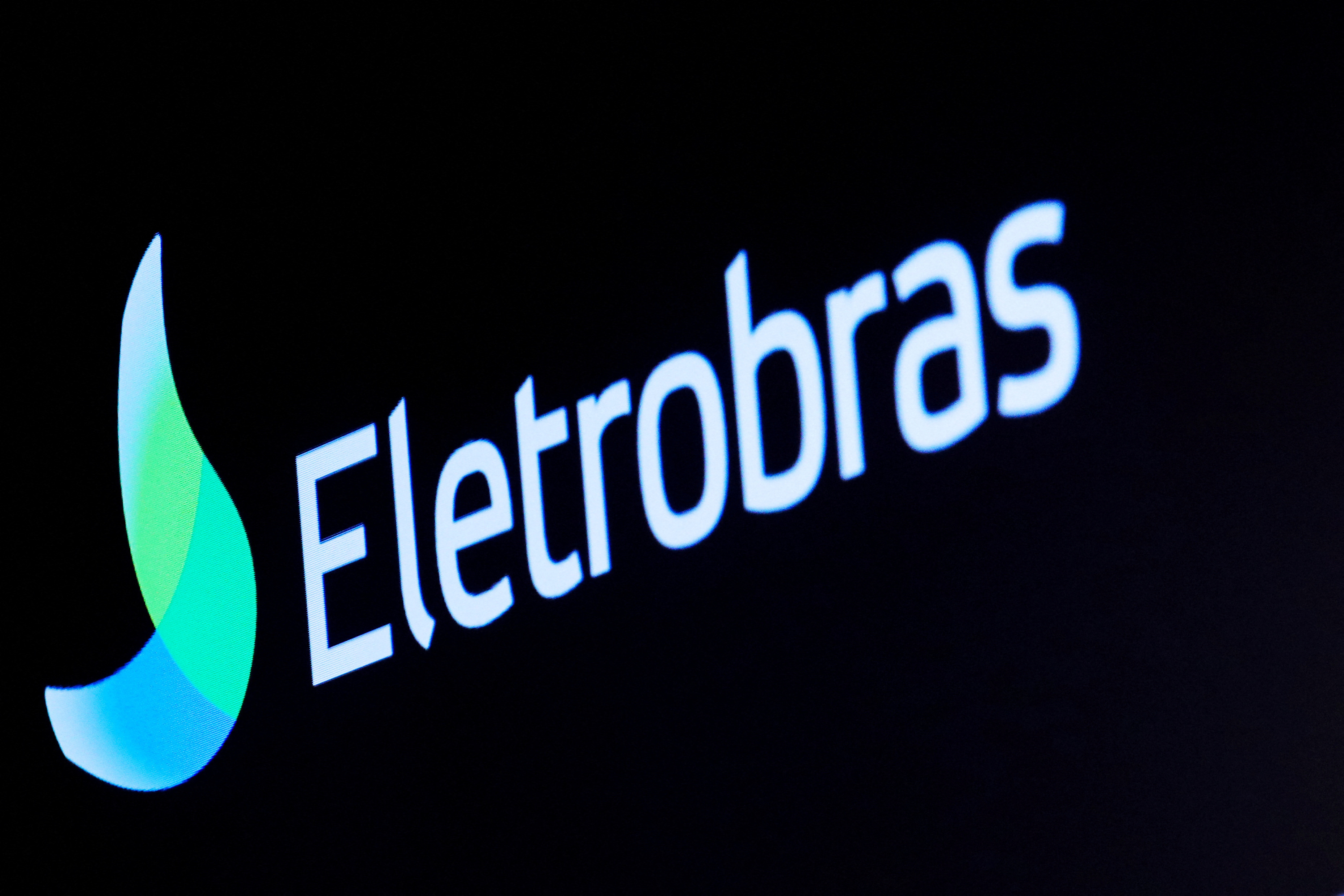 UBS BB aumenta preço-alvo e mantém recomendação de compra com ressalvas para ação Logo da Eletrobras (Foto: REUTERS/Brendan McDermid)