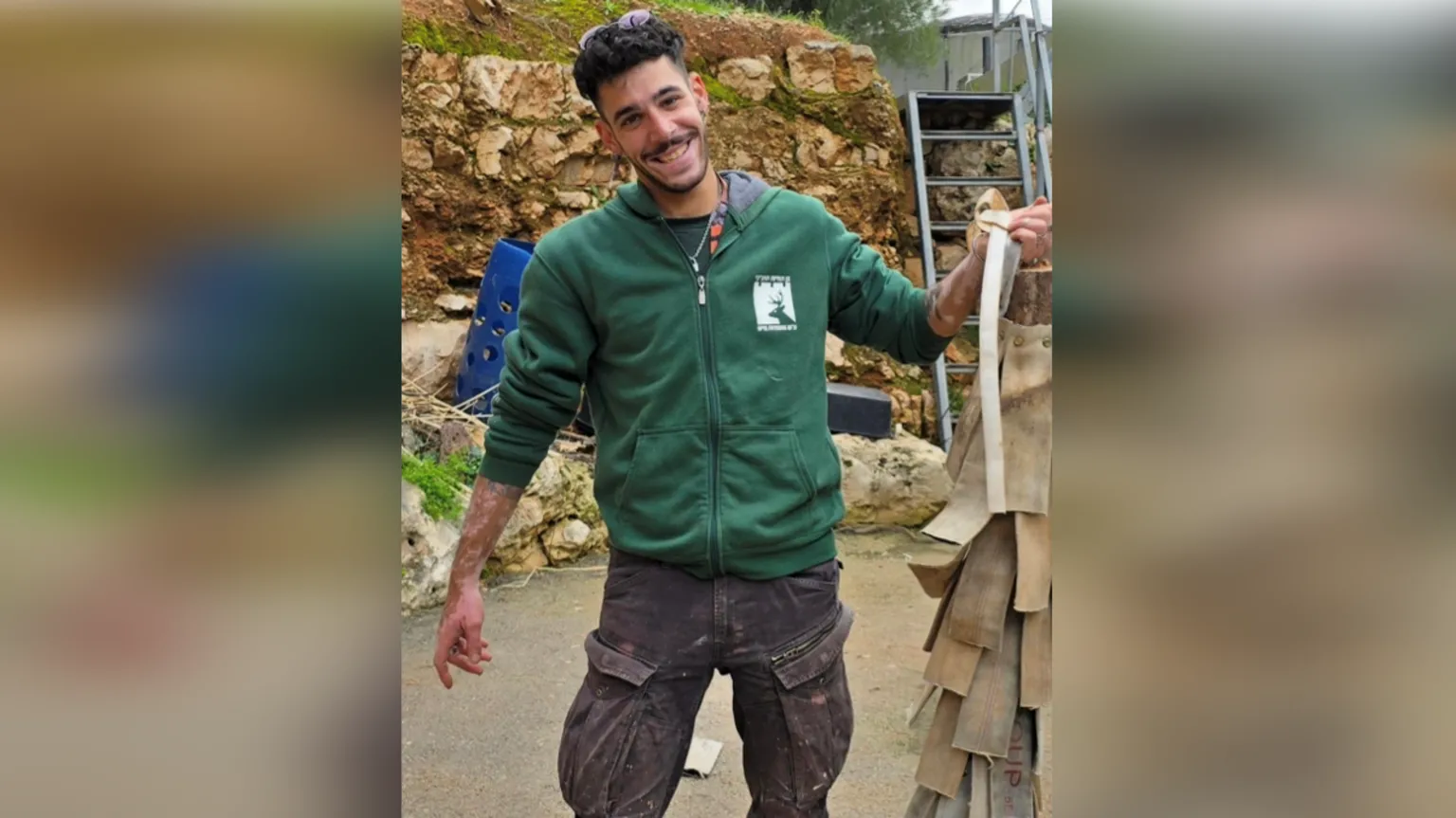 Funcionário de zoológico é morto por tigre em ataque em Jerusalém Uriel Nuri foi chefe da equipe de carnívoros no Zoológico Bíblico de Jerusalém (Foto: Uriel Nuri)