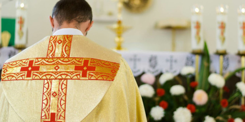 Dioceses católicas isentam imigrantes de missas para evitar riscos de deportação