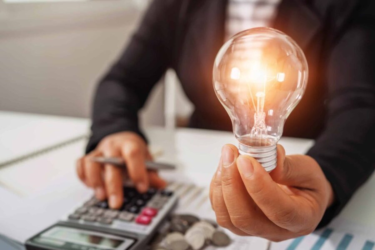 Conta de luz sobe no inverno; conheça os vilões e aprenda a economizar No inverno é preciso ter mais atenção com a conta de luz — Foto: Equatorial Energia/Divulgação