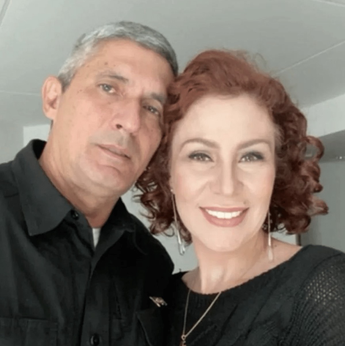 Marido de Zambelli é exonerado de cargo na Secretaria de Segurança do Ceará Coronel Aginaldo e Carla Zambelli (Foto: Reprodução)