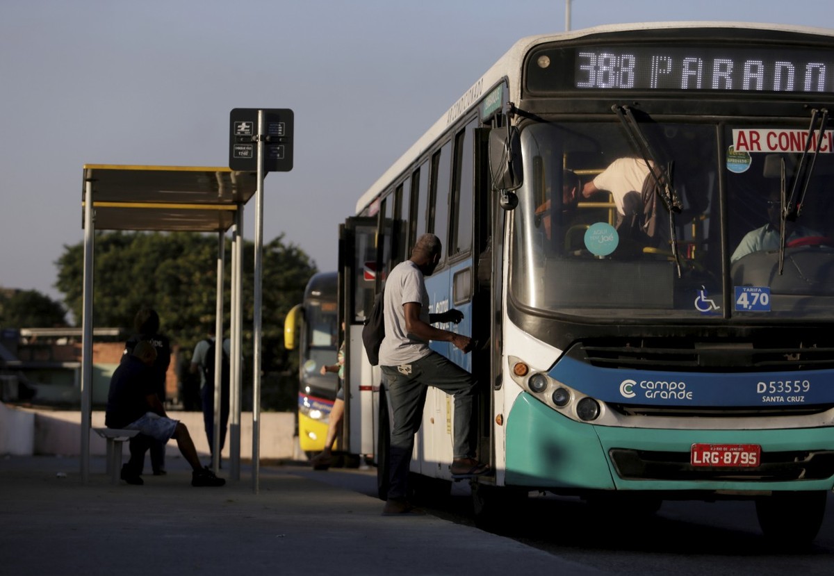 Sinal verde: Prefeitura do Rio começa etapas de implementação de nova frota de ônibus (Foto: Marcelo Theobald / Agência O Globo)