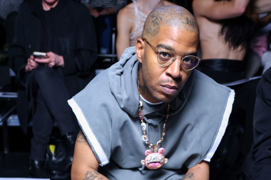 Kid Cudi reflete sobre sua overdose quase fatal e pensamentos suicidas em sua próxima autobiografia. (Foto: Reprodução)