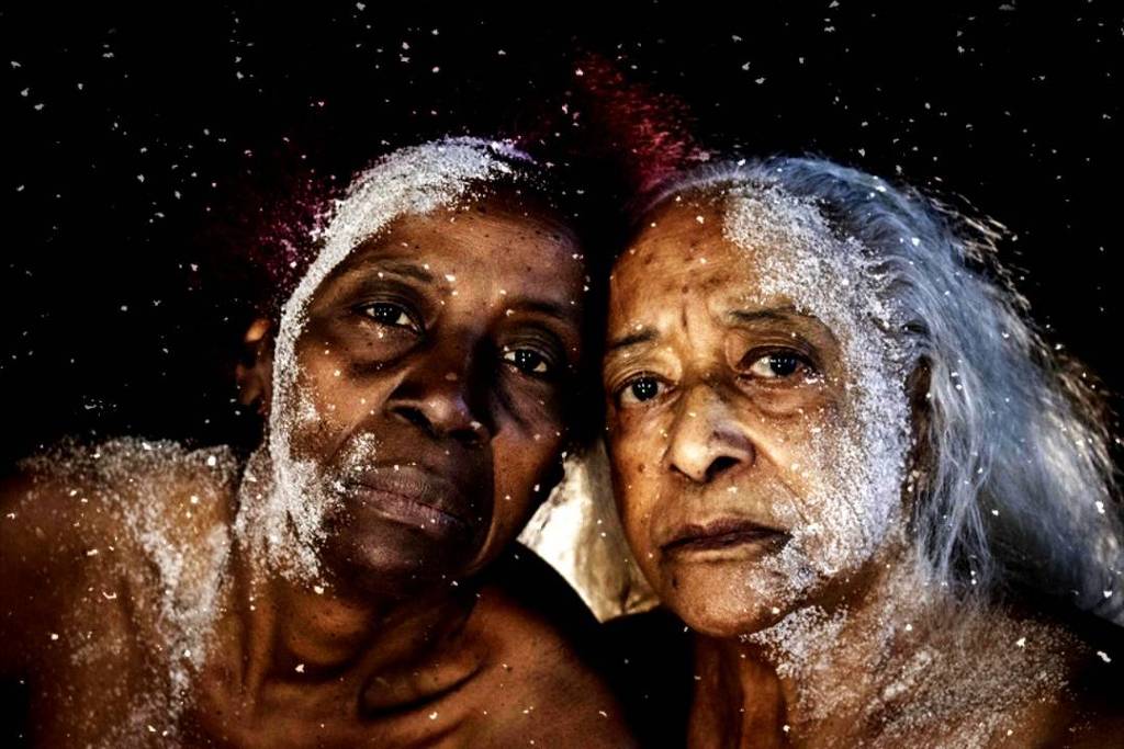 As atrizes Dirce Thomaz e Cleide Queiroz (Foto: Leonardo Cenedeze/Divulgação)