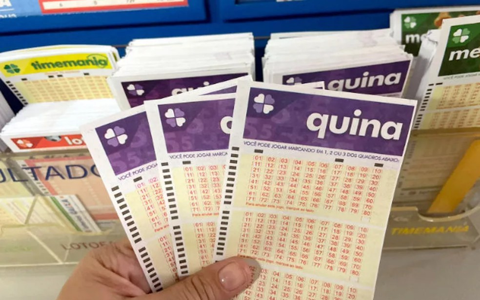 Preços da Quina, Lotofácil e outras loterias aumentam a partir de hoje Volantes da Quina (Foto: g1)