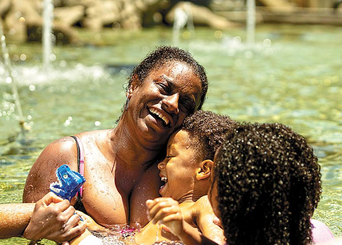 Shirley Cruz em 'A melhor mãe do mundo', de Anna Muylaert (Foto: Divulgação)