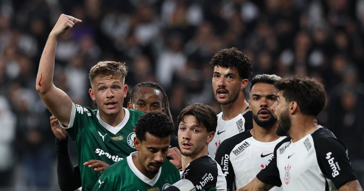 Palmeiras enfrenta possíveis cinco desfalques por lesão em próximo jogo Bruno Fuchs sentiu dores na coxa e pode ser mais um desfalque no Palmeiras (Foto: Cesar Greco/Palmeiras)