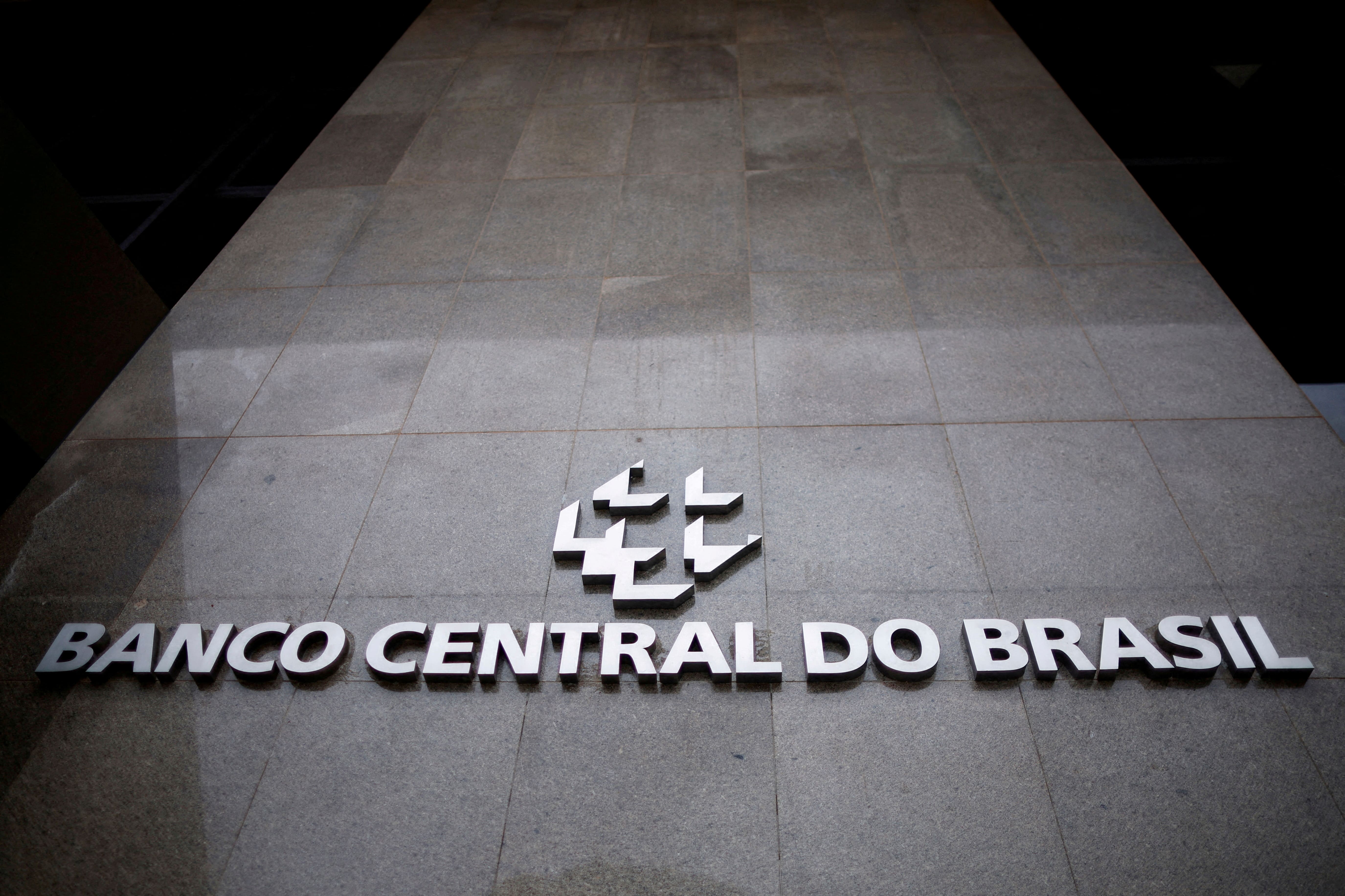 Analistas cortam previsão da inflação pela nona semana consecutiva antes do Copom Sede do Banco Central, em Brasília 18/12/2024 (Foto: REUTERS/Adriano Machado)