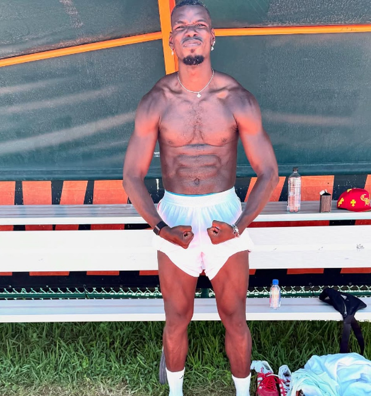 Liberado para jogar, Pogba surpreende com bom físico (Foto: Reprodução/Instagram)
