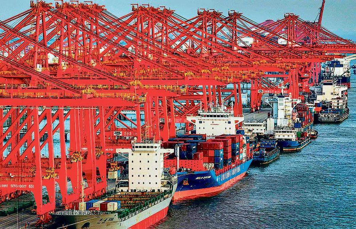 Exportações do Brasil para a China tiveram queda e a principal razão foi o atraso na colheita de soja (Foto: AFP)