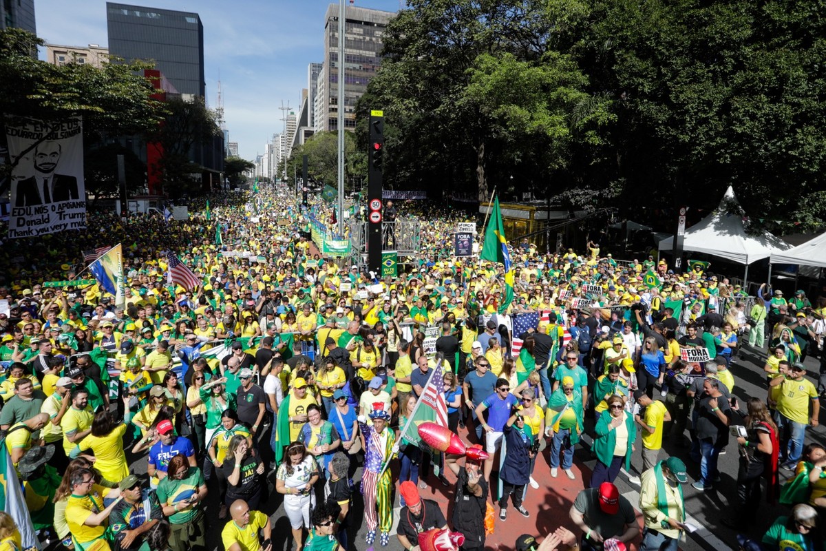 Ato pró-Bolsonaro na Avenida Paulista — Foto: Edilson Dantas/O Globo