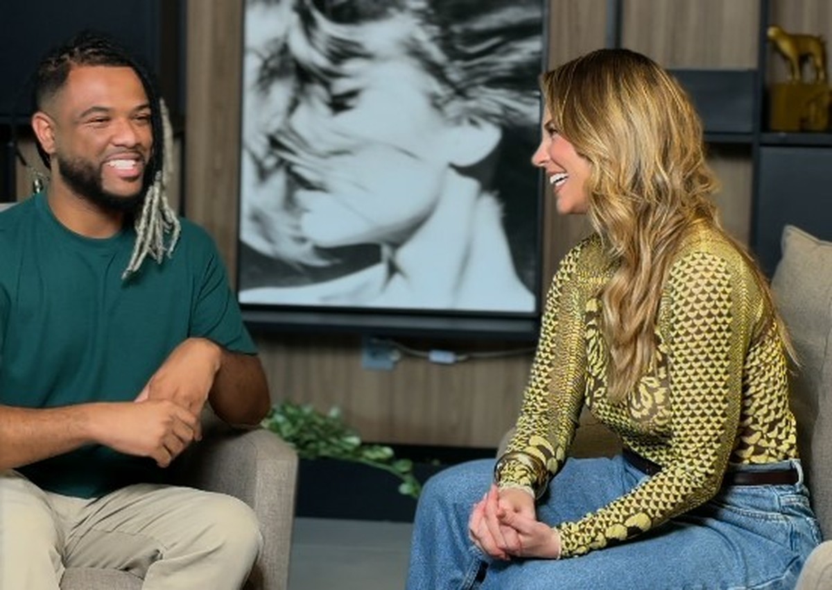 Paolla Oliveira estreia segunda temporada do programa de Rene Silva na Globo Rene Silva e Paolla Oliveira — Foto: Globo/Divulgação