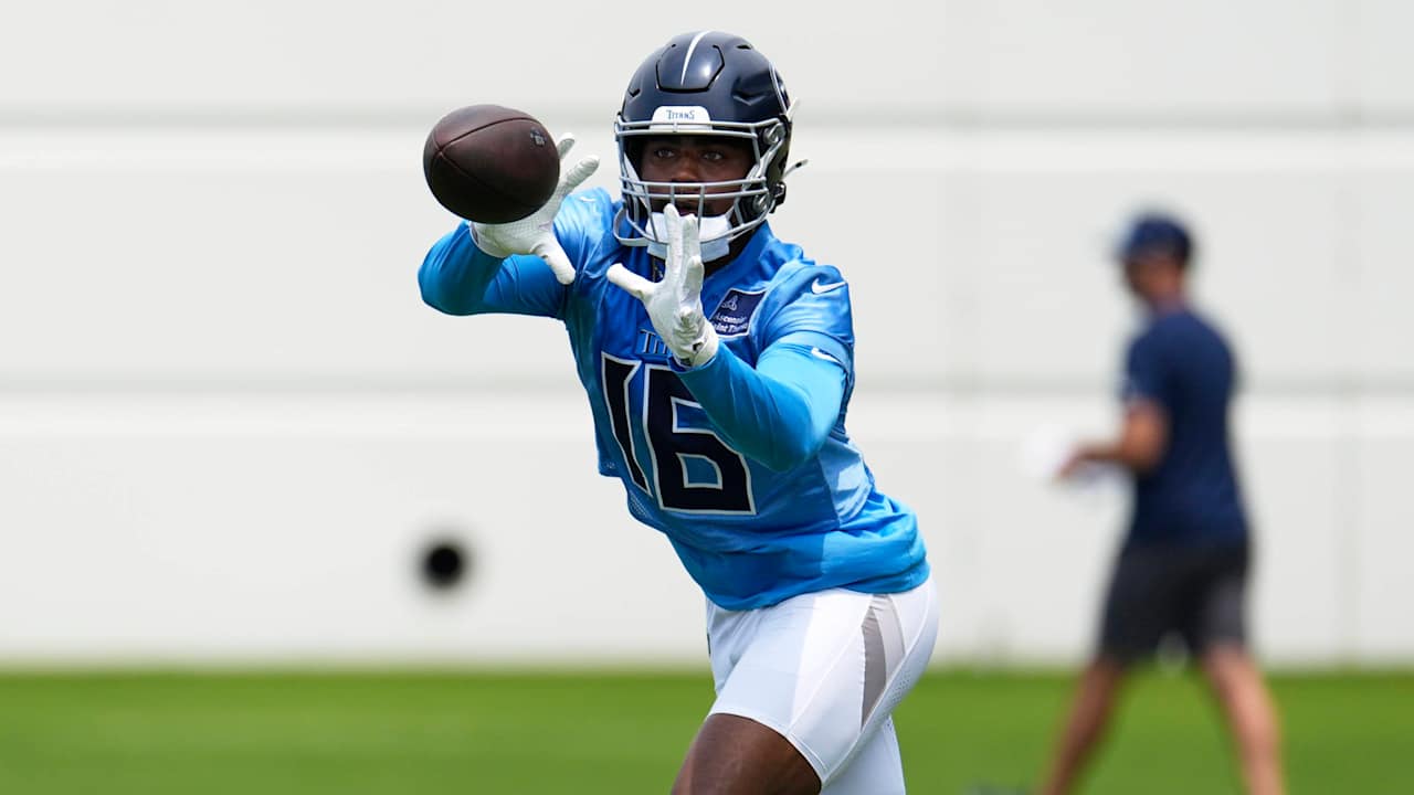Treylon Burks busca se reafirmar após recuperação de lesão no joelho Foto: Reprodução/@NFL