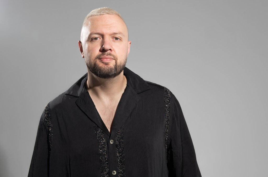 Chris Lake revela como desafios na carreira moldaram seu álbum de estreia O álbum de estreia de Chris Lake, 'Chemistry', foi lançado hoje pela sua Black Book Recordings. (Foto: Reprodução)