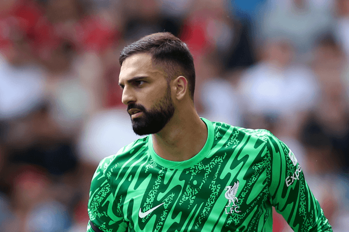 Giorgi Mamardashvili se inspira em Alisson para enfrentar desafio no Liverpool Foto: Reprodução/The Athletic UK