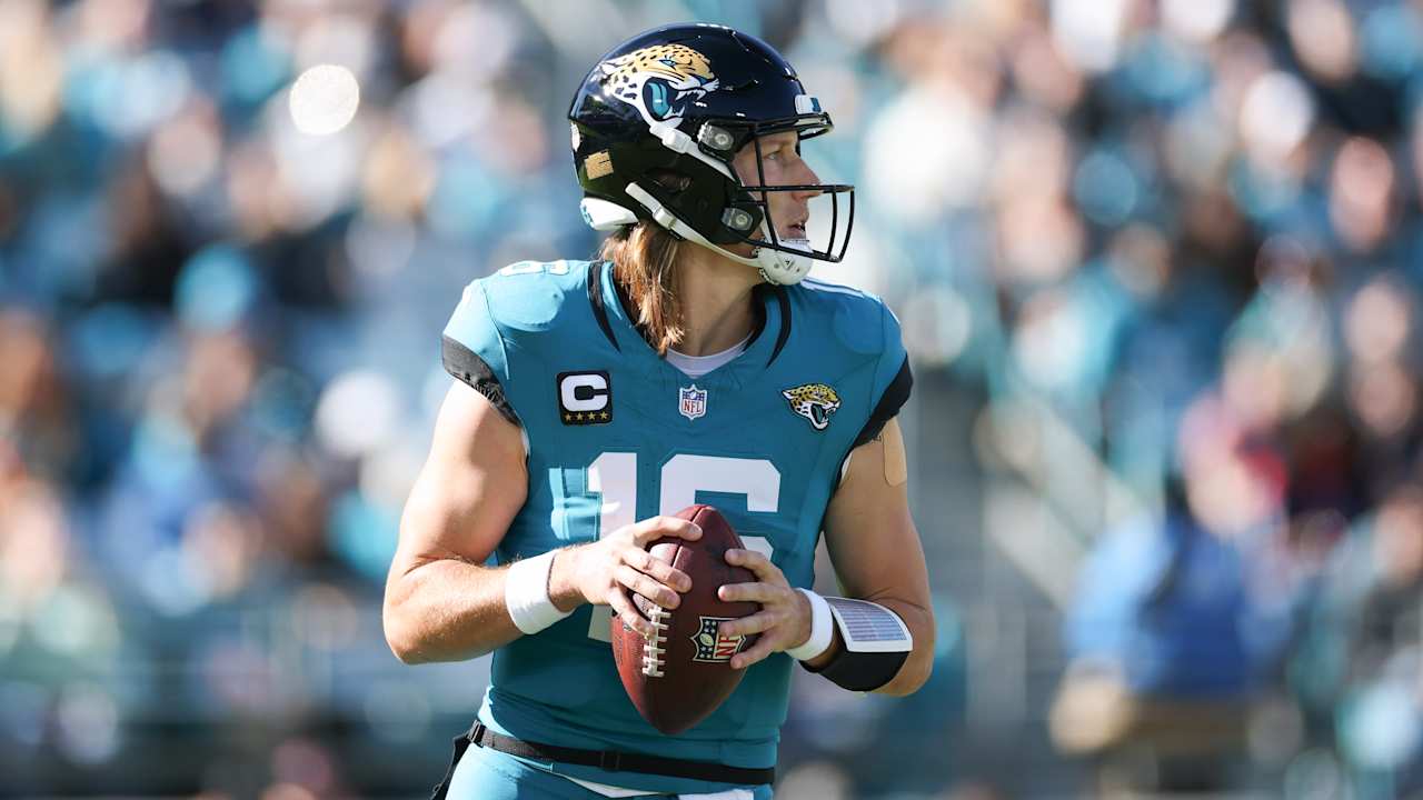 Trevor Lawrence promete elevar seu desempenho em busca de vitórias para os Jags Foto: Reprodução/@NFL