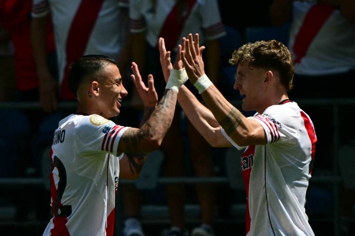 Comemoração do gol de Facundo Colidio, fazendo 1 a 0 para o River Plate contra o Urawa Reds no Mundial de Clubes (Foto: Pablo PORCIUNCULA / AFP)