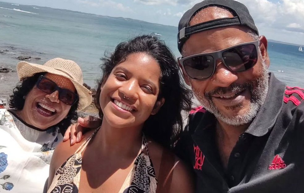 Mãe compartilha mensagem emocionante de despedida de Juliana Mãe compartilha mensagem emocionante de despedida de Juliana