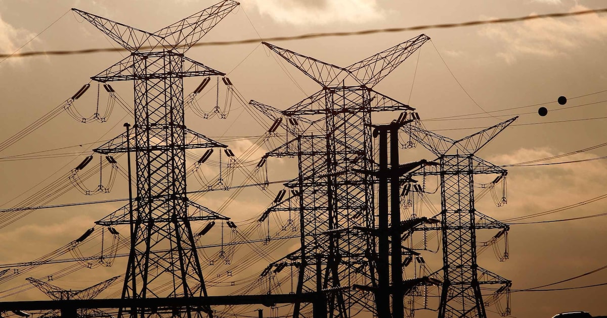 Conta de luz sobe 1300% em 25 anos, enquanto inflação foi de 326% no período
