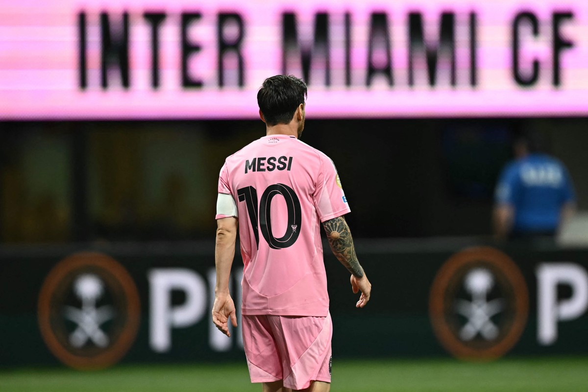 Inter Miami busca conquistar a cidade após sucesso com Messi e novos desafios Lionel Messi é o rosto do Inter Miami (Foto: Paul ELLIS / AFP)