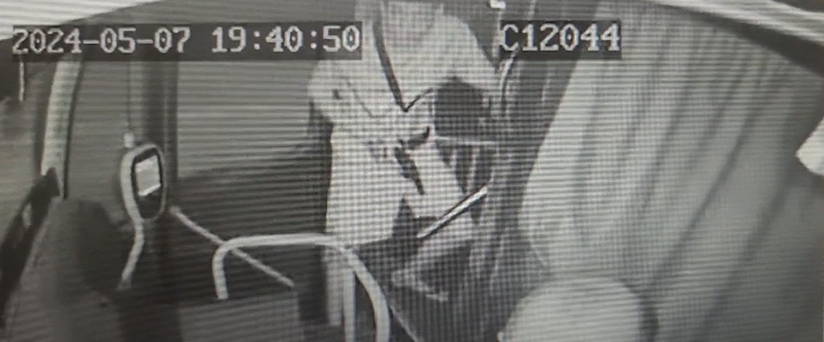 Homem é assaltado dentro de ônibus sete mses aos ter sido roubado na mesma linha