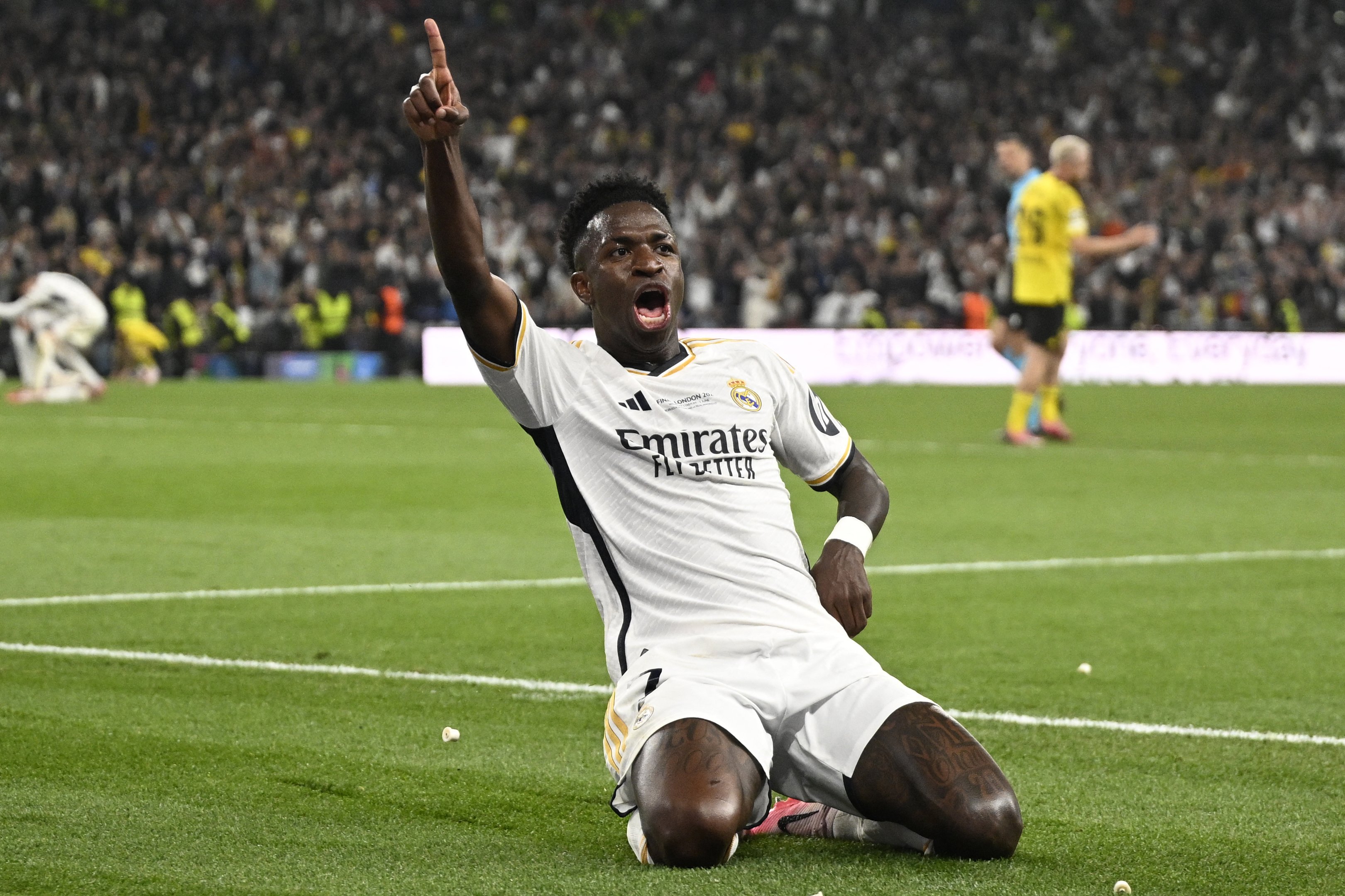 Mundial de Clubes 2025 revela o contraste entre o poder financeiro dos clubes europeus e a competitividade dos times brasileiros. (Foto: Ina Fassbender/AFP)