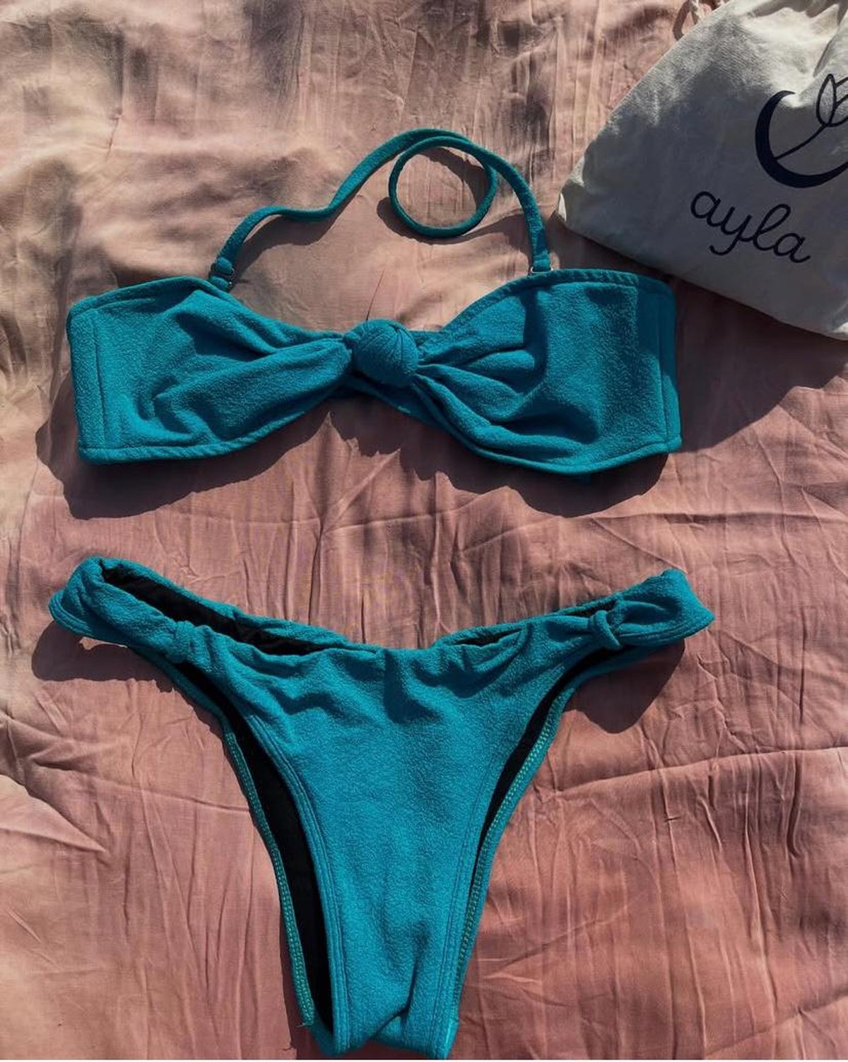 Empresária carioca aciona justiça após entrega extraviada de biquínis de R$ 6 mil Ayla Bikini — Foto: Reprodução/Instagram