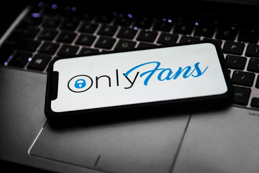 Bilionário soviético se destaca como proprietário do OnlyFans e filantropo GPA antecipa meta ESG com 51% menos emissões de carbono e 100% de energia no Mercado Livre (Foto: Reprodução)