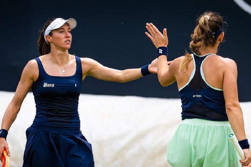 Stefani e Babos conquistam título em torneio de duplas em Berlim Foto: Reprodução