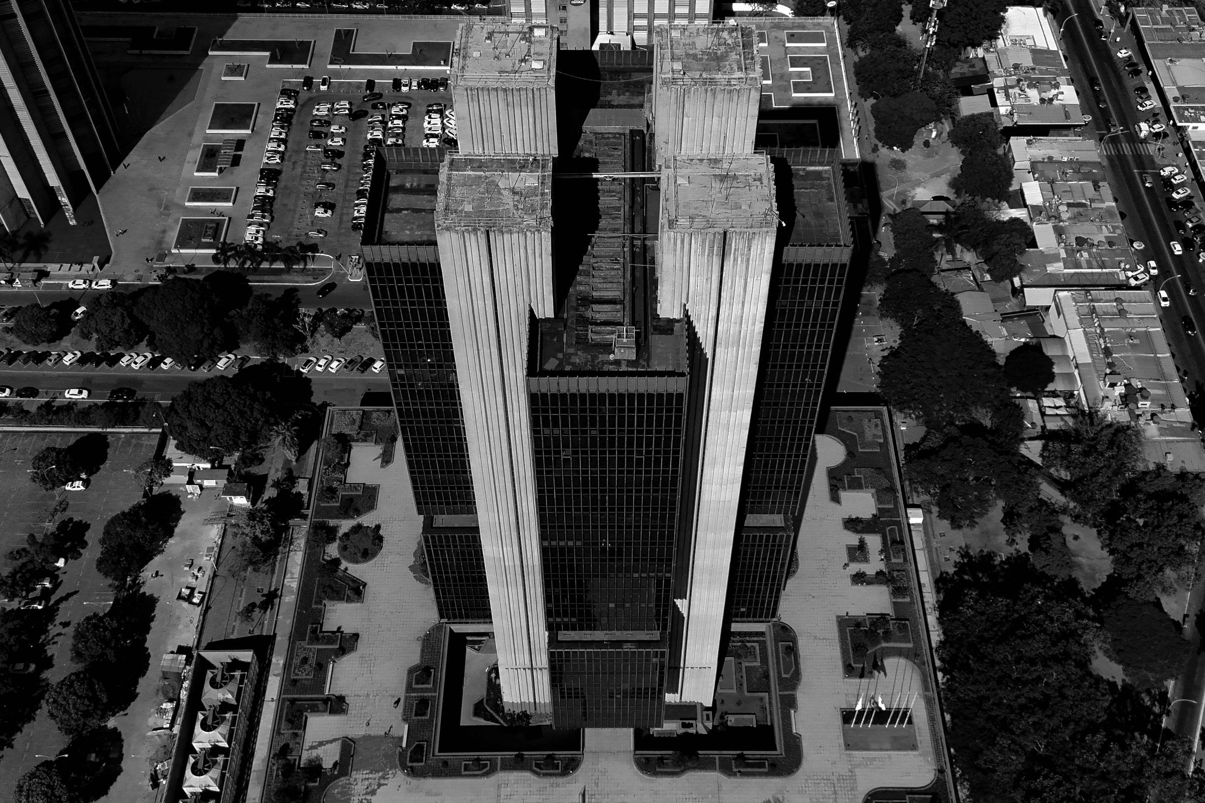 Inflação em alta revela falhas na política econômica do governo Vista aérea da sede do Banco Central, em Brasília (DF) (Foto: Pedro Ladeira/Folhapress)