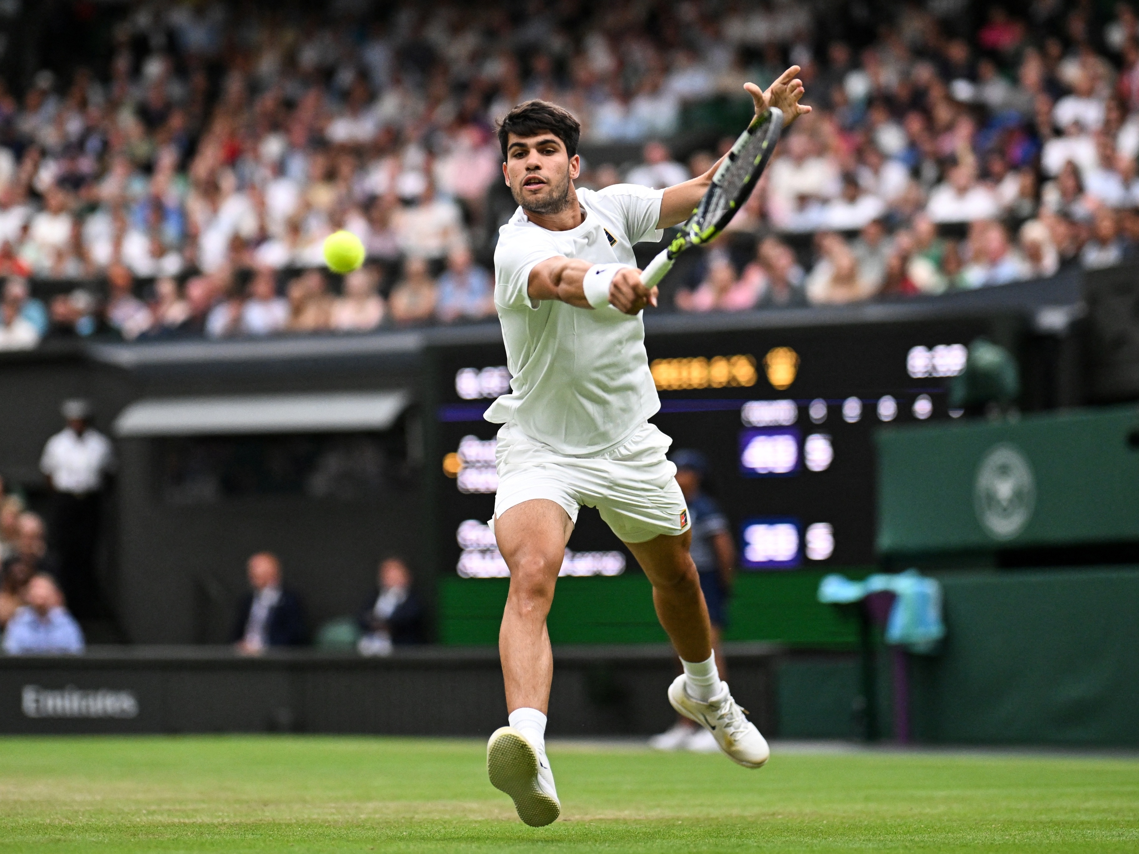 Nauhany Silva em ação na primeira rodada de Wimbledon juvenil (Foto: Divulgação/Rede Tênis Brasil)