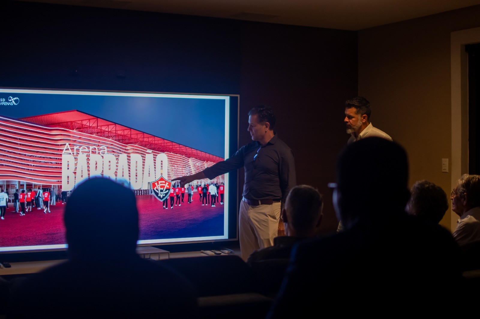 Projeto da Arena Barradão é orçado em R$ 1,4 bilhão para revitalização esportiva