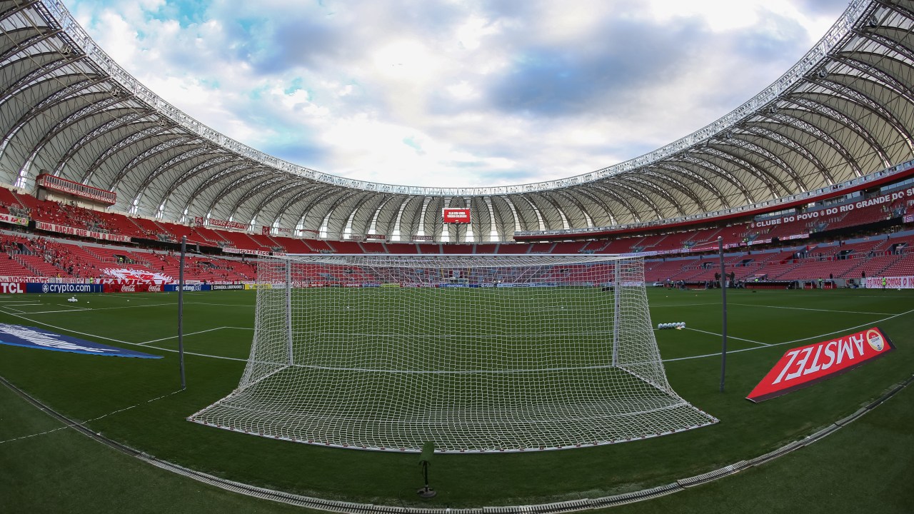 Estádio Beira-Rio, em Porto Alegre, vai ser o palco de Internacional x Vasco neste domingo, 27 (Foto: Pedro H. Tesch/Getty Images)